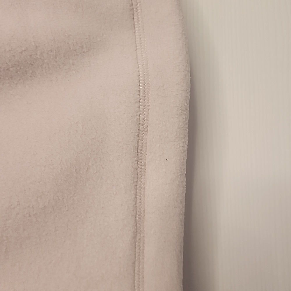 Calvin Klein Women's Soft Pink Hooded Ski Jacket. - Picture 6 of 12